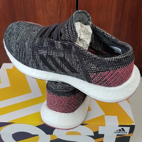 ADIDAS PUREBOOST WOMEN'S SZ7.5 BRAND NEW IN BOX - Picture 6 of 9